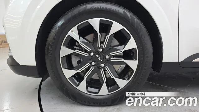 Kia Carnival 2022 thumb 5