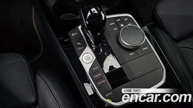 BMW 1-Series 2022 thumb 9