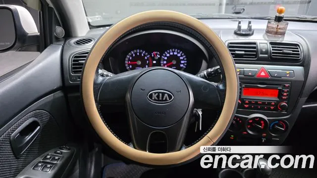 Kia Morning 2010 thumb 12