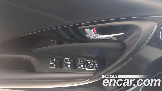 Hyundai Grandeur 2014 thumb 10