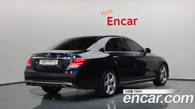 Mercedes-Benz E-Класс 2018 thumb 2