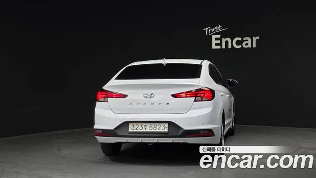 Hyundai Avante 2019 thumb 4