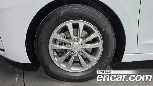 Hyundai Avante 2019 thumb 5