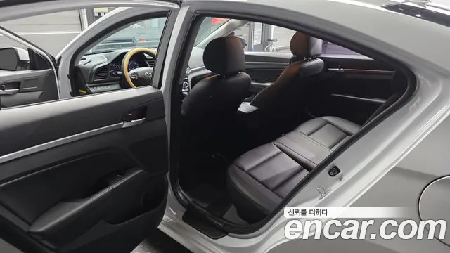 Hyundai Avante 2019 thumb 11