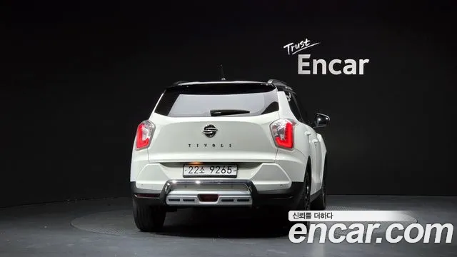 KG_Mobility_Ssangyong TIBOLI 2015 thumb 3