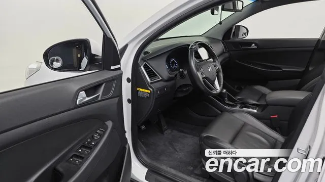 Hyundai Tucson 2017 thumb 10