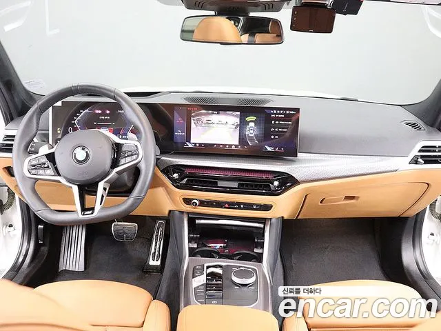 BMW 3-Series 2024 thumb 8