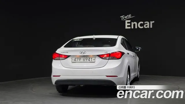 Hyundai Avante 2014 thumb 4