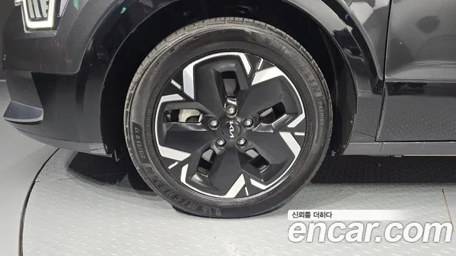 Kia Niro 2022 thumb 4