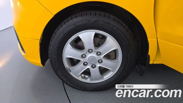 Hyundai Starex 2018 thumb 5