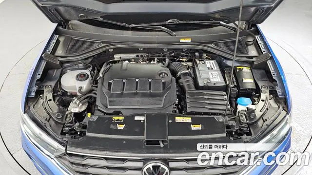 Volkswagen T-Roc 2022 thumb 6