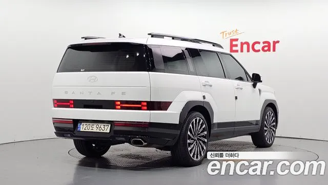 Hyundai Santa Fe 2024 thumb 2