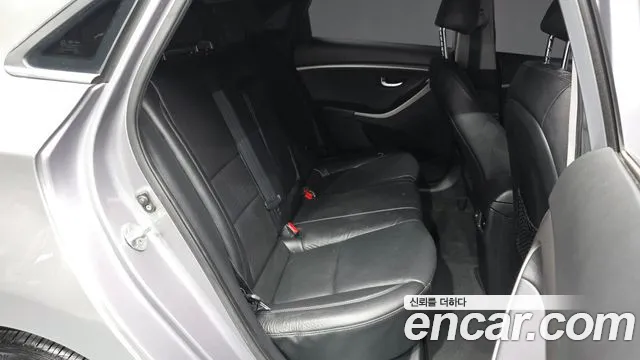 Hyundai i30 2012 thumb 11