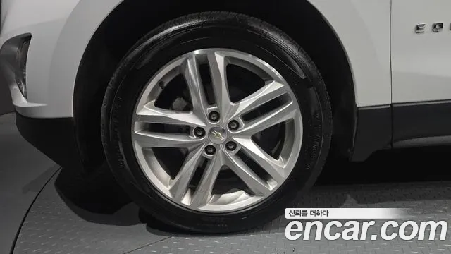 ChevroletGMDaewoo Equinox 2020 thumb 4