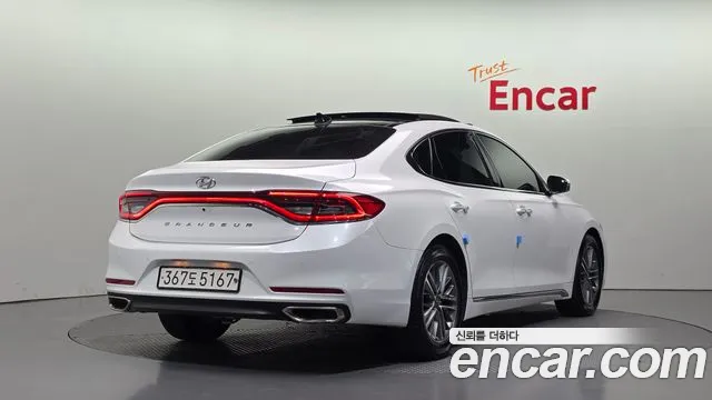 Hyundai Grandeur 2017 thumb 2