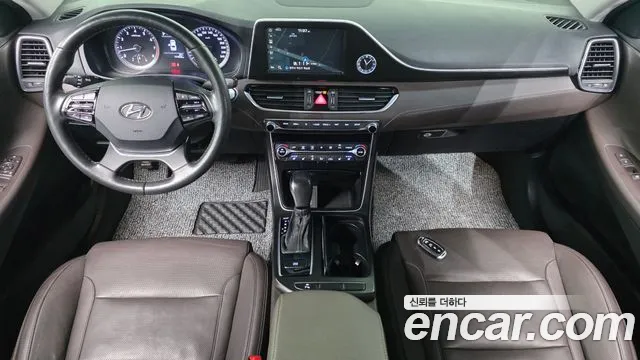 Hyundai Grandeur 2017 thumb 6