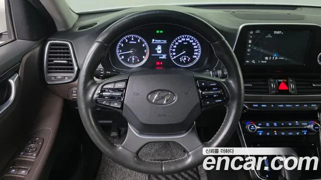 Hyundai Grandeur 2017 thumb 12