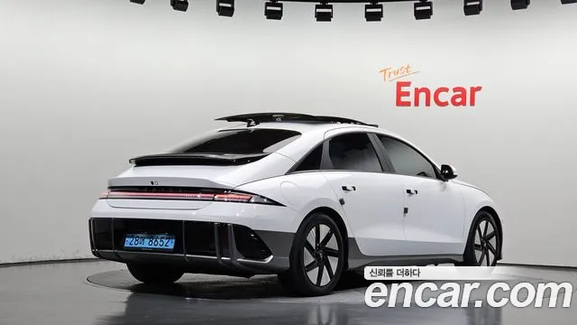 Hyundai IONIQ 6 2022 thumb 2