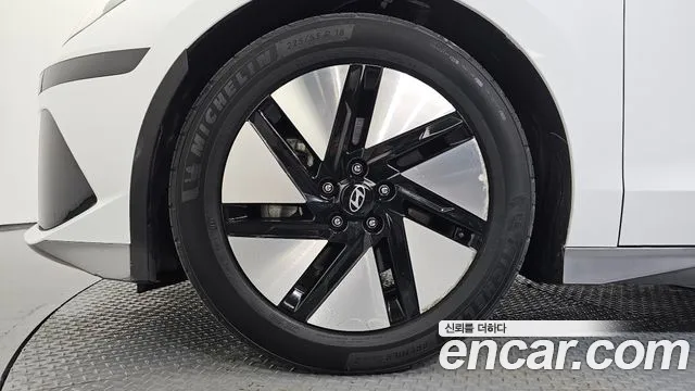 Hyundai IONIQ 6 2022 thumb 5