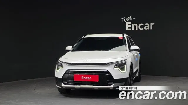 Kia Niro 2022 thumb 3