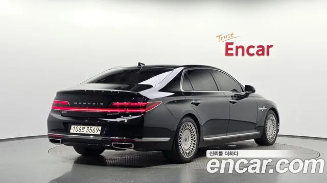 Genesis G90 2019 thumb 2