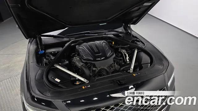 Genesis G90 2019 thumb 6
