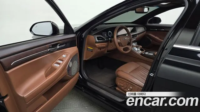 Genesis G90 2019 thumb 10