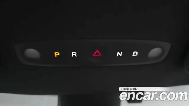 Tesla Model Y 2026 thumb 8