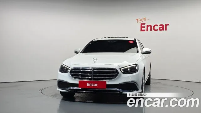Mercedes-Benz E-Класс 2021 thumb 3