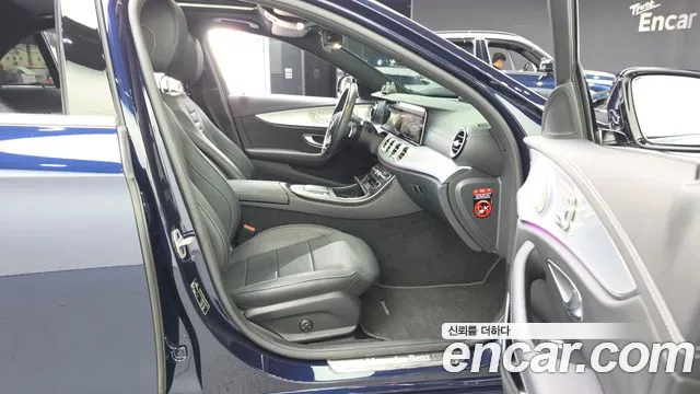 Mercedes-Benz E-Класс 2021 thumb 11