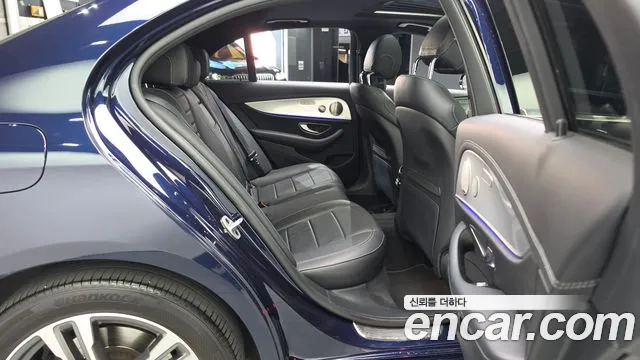 Mercedes-Benz E-Класс 2021 thumb 12