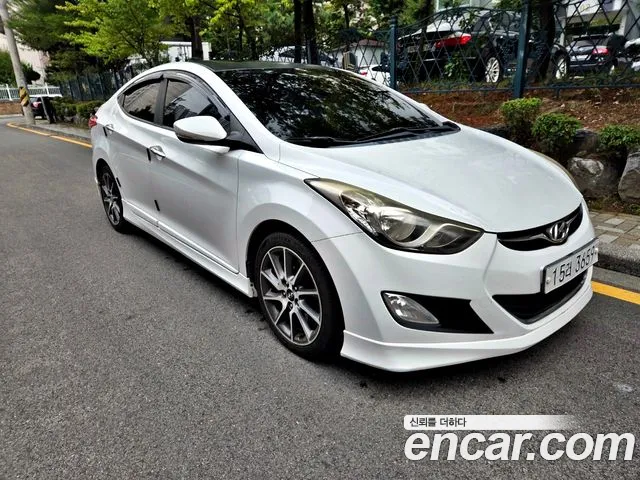 Hyundai Avante 2011 thumb 3