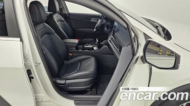 Kia Sportage 2023 thumb 10