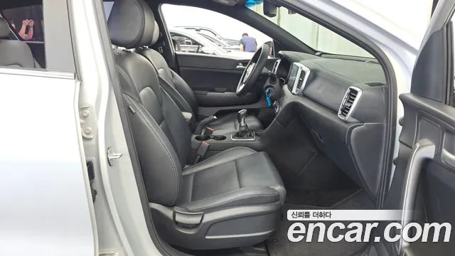 Kia Sportage 2019 thumb 11