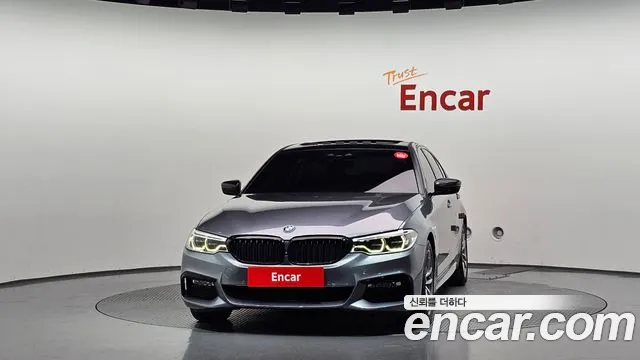 BMW 5-Series 2017 thumb 3