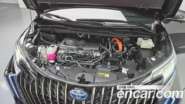 Toyota Sienna 2024 thumb 6