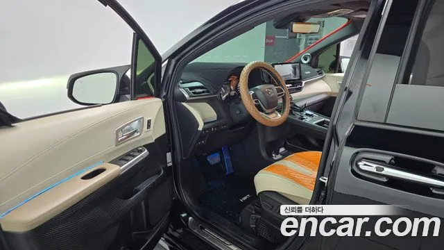 Toyota Sienna 2024 thumb 10