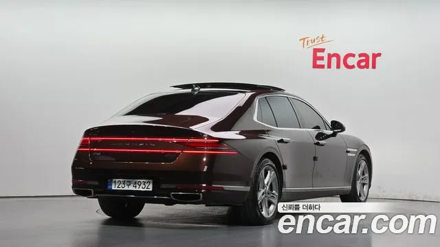 Genesis G90 2022 thumb 2
