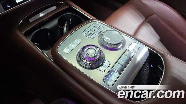 Genesis G90 2022 thumb 9