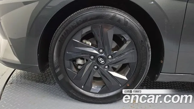 Hyundai Avante 2023 thumb 5