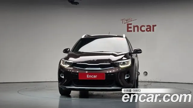 Kia Stonic 2017 thumb 2