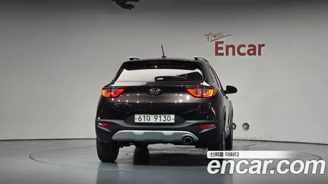 Kia Stonic 2017 thumb 3