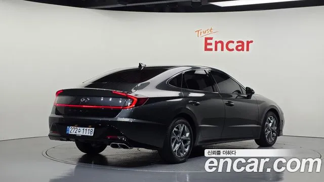 Hyundai Sonata 2022 thumb 2