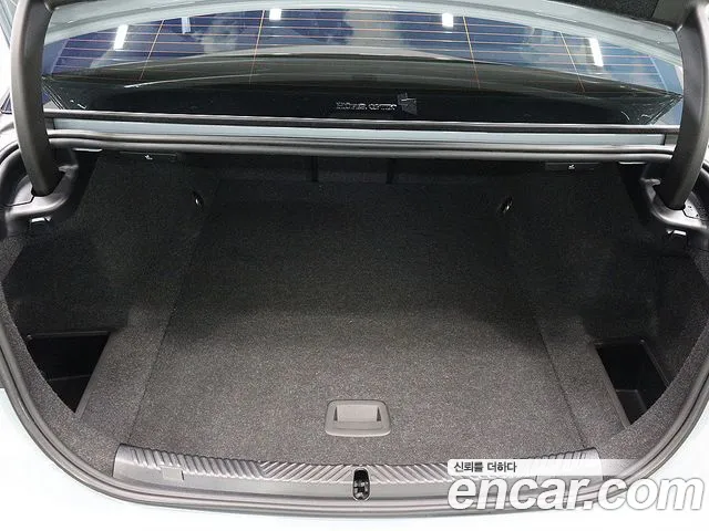 BMW i5 2023 thumb 5