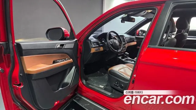 KG_Mobility_Ssangyong Rexton 2019 thumb 10
