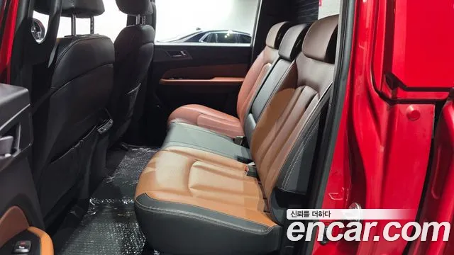 KG_Mobility_Ssangyong Rexton 2019 thumb 11