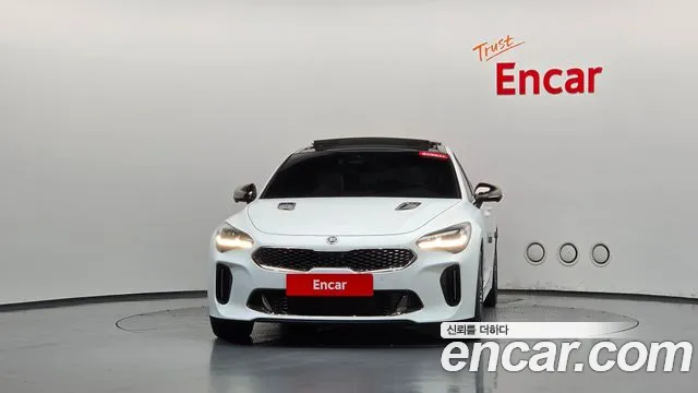Kia Stinger 2020 thumb 2