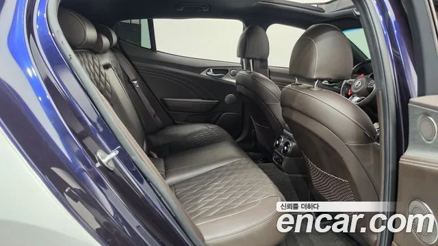 Kia Stinger 2020 thumb 10