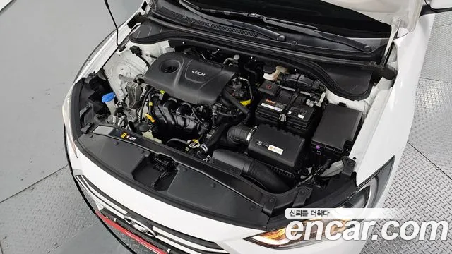 Hyundai Avante 2016 thumb 5