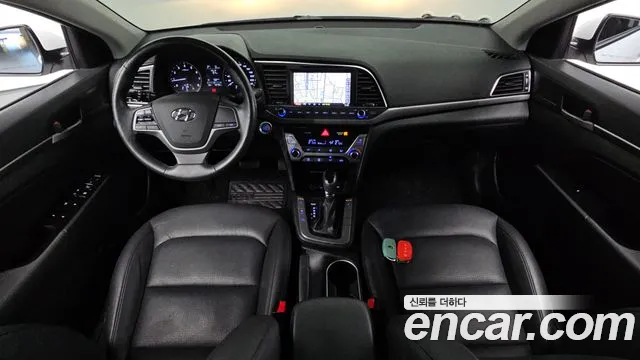 Hyundai Avante 2016 thumb 6